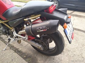 Ducati monster 750 - 4
