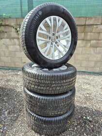 VW Touareg 5x112 R18 255/60 - 4