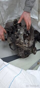 Predám náhradne diely Fabia 1.4 MPI 50kw - 4