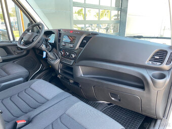 Iveco Daily 35S 16D 2.3L 115kW dvojkabína valník 7-miestny - 4