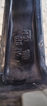 4x100 r17 - 4