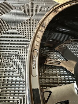Audi Q7, SQ7 4M - ALU disky GMP 5x112 R22 - 4
