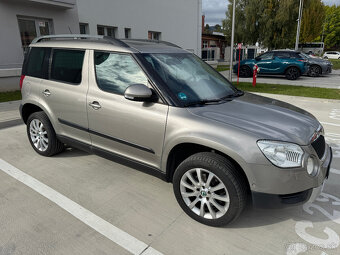 Škoda Yeti 2 TDi- Experience, 4x4, Koža, Navi,Pano, Bi-Xenon - 4