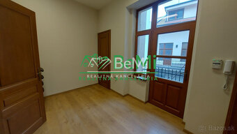 Prenájom 4 kancelárie Nitra, Štefánikova tr. (218-26-JUF) - 4