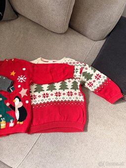 Vianočné svetríky a ponožky H&M - 4