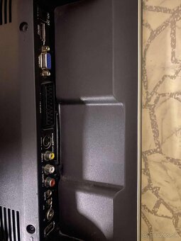 Predám televízor 24" Sencor SLT 24F26M4 - 4