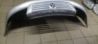 Predám predný nárazník na vw Sharan - 4