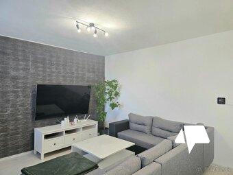 Prenájom veľký 4-izbový byt Nitra, Južná ul.- terasa, loggia - 4