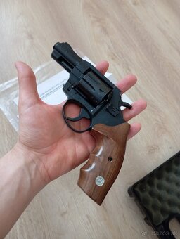 Revolver KORA Brno detective 22lr - 4