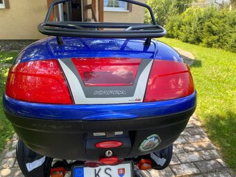 YAMAHA Fazer 1000 - 4