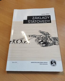 Predám tieto knihy vhodné pre UPJŠ - verejná správa - 4