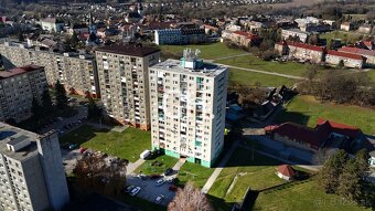 3-izbový byt s balkónom a pivnicou na predaj – Tomášikova ul - 4