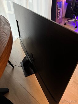 Predam Samsung 55" QLED 4K TV QE55Q77A - 4