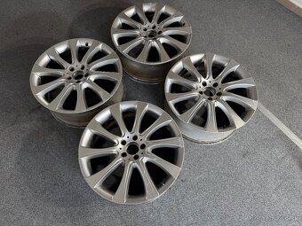 Ponúkam na predaj elektróny 5x112 R20 - 4