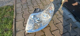 Predám predné svetlo šoférovať strana - 4