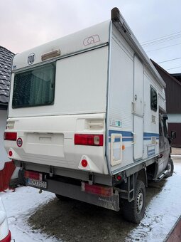 Mercedes-Benz Sprinter 4x4 Camper - 4