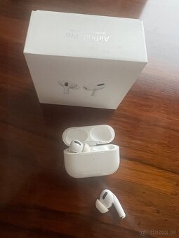 Apple AirPods PRO - 1.generácia - 4