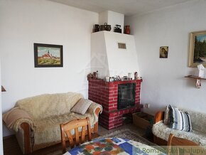 Dvojgeneračný 7 izbový rodinný dom v Trstíne na predaj - 4