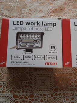 Predám - 2 ks pracovné LED svetlá - 4