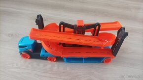 Hot Wheels - 4