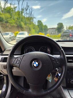 BMW E91 320d 120kw - 4
