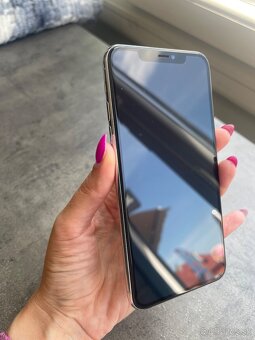 iPhone 11 Pro Max - 4