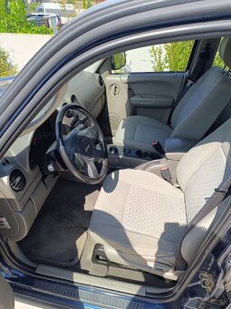 Jeep Cherokee KJ 2,8 - 4