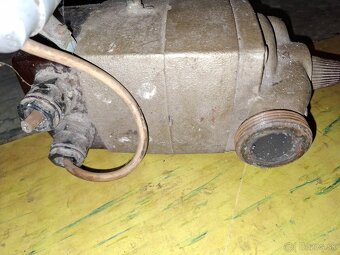 obehové čerpadlo + drobnosti - 4