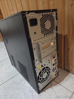 Predam kancelarsky PC HP Pavilion 500 s legalnym Windows 10 - 4