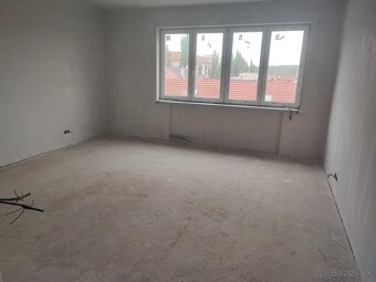 Tehlový dvojizbový byt s terasou v centre mesta - 4