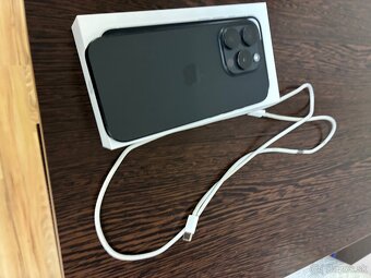 Predám i phone 15 Pro 128 gb - 4