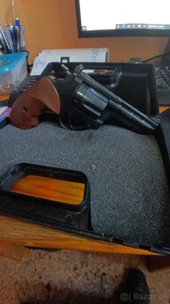 Revolver Cuno Melcher ME 38 Magnum - 6R cal.6mm - 4