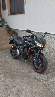 Yamaha FZ6 S2 - 4