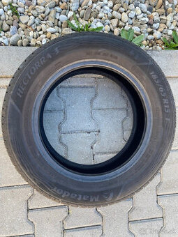 Predám letné pneu 185/65r15 - 4