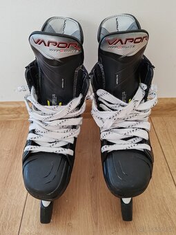 Bauer vapor hyperlite 2 int. Korčule - 4