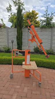 Výťah na sadrokartónové dosky. - 4