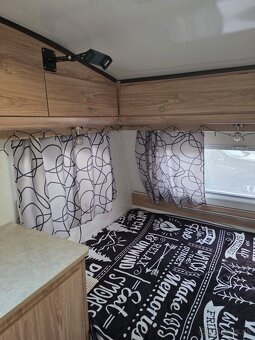 Zateplený Karavan Niewiadow do 750kg-znížená cena - 4