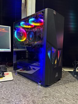 Herný počítač Ryzen 3 4100 / 8 GB / RX 570 4 GB / 250gb SSD - 4