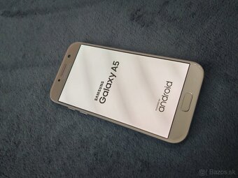 Samsung Galaxy A5 2017 gold - 4
