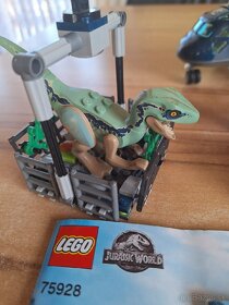 Lego Jurassic World 75928 - 4