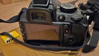 NIKON D3100 - 4