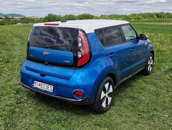 KIA Soul EV elektroauto 81kW 06/2018 - 4