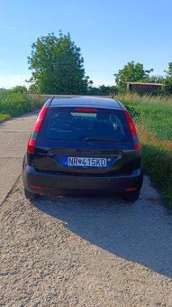 Ford Fiesta - 4