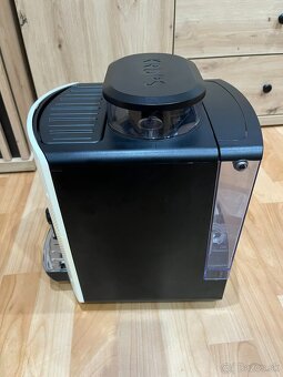 Predám automatický kávovar KRUPS EA81 - 4
