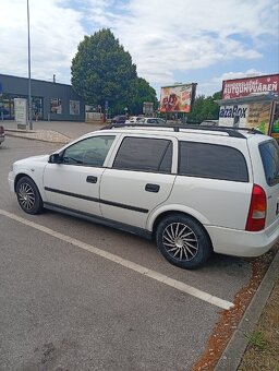 Predám Opel Astra 1.4 / 16v combi - 4
