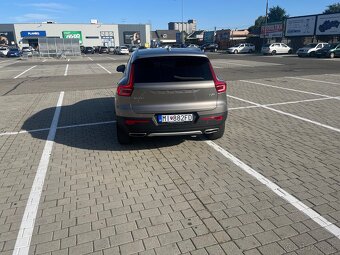 Volvo xc40 - 4