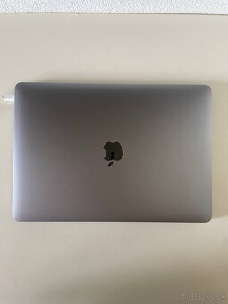 MacBook Pro 13" (2017) – Intel i5, 8GB RAM, 128GB SSD - 4