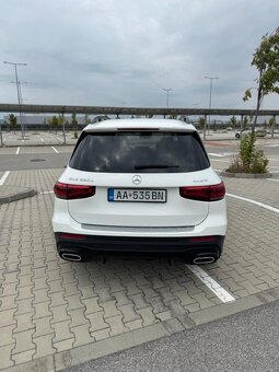 Mercedes-Benz GLB 220d 4MATIC AMG LINE - 4