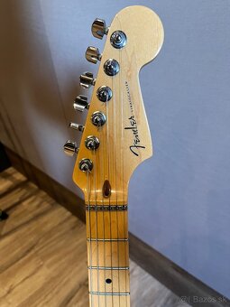Fender American Deluxe Strat - 4