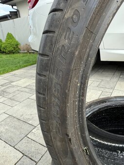 Pirelli p zero 245/35 R20 - 4
